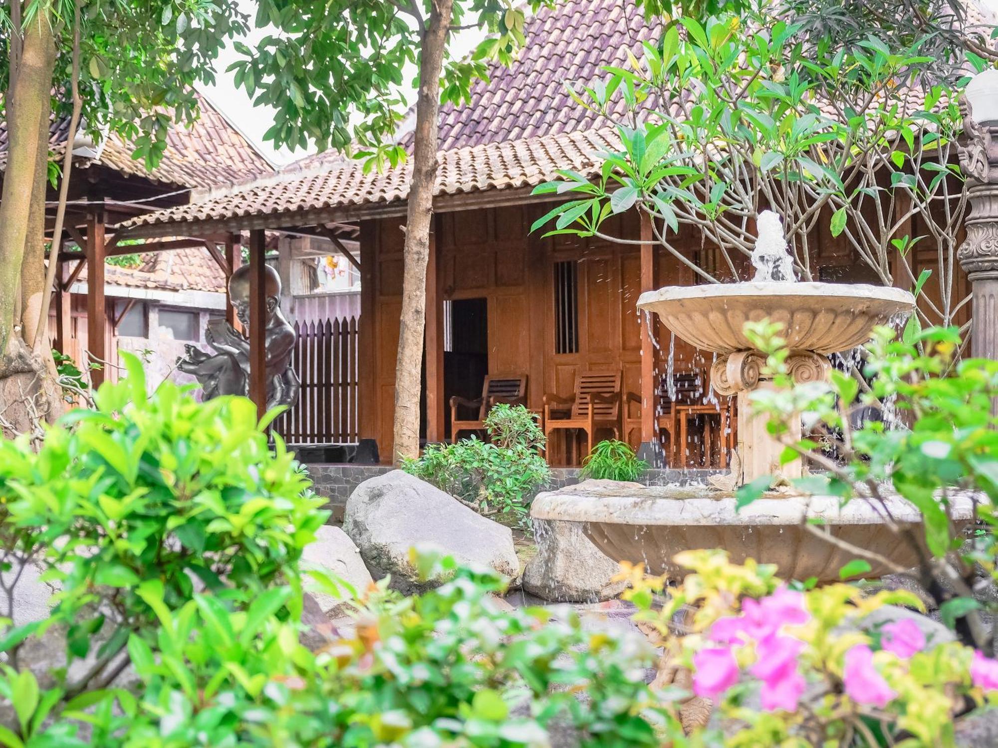 Pendhapa Art Space - Pas Limasan Homestay Prawirotaman Exterior foto